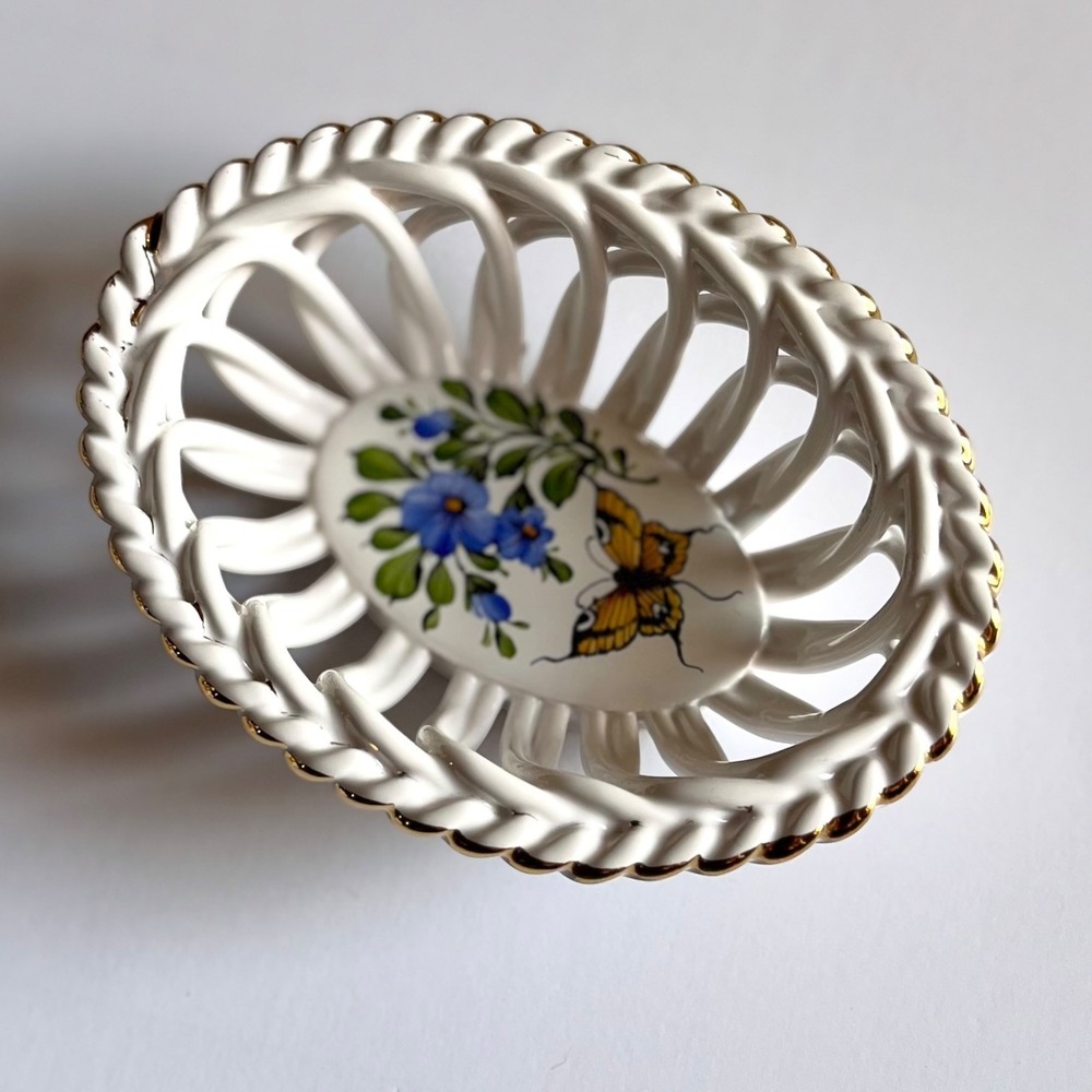 Vintage Herend Queen Victoria Oval Reticulated Basket 4.75" Gold Rim VBO - Picture 4 of 11